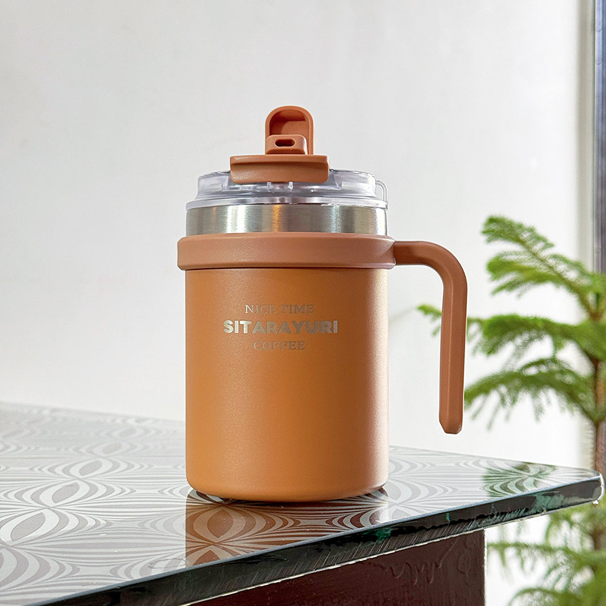 SITARAYURI 500ml insulated mug in Brown