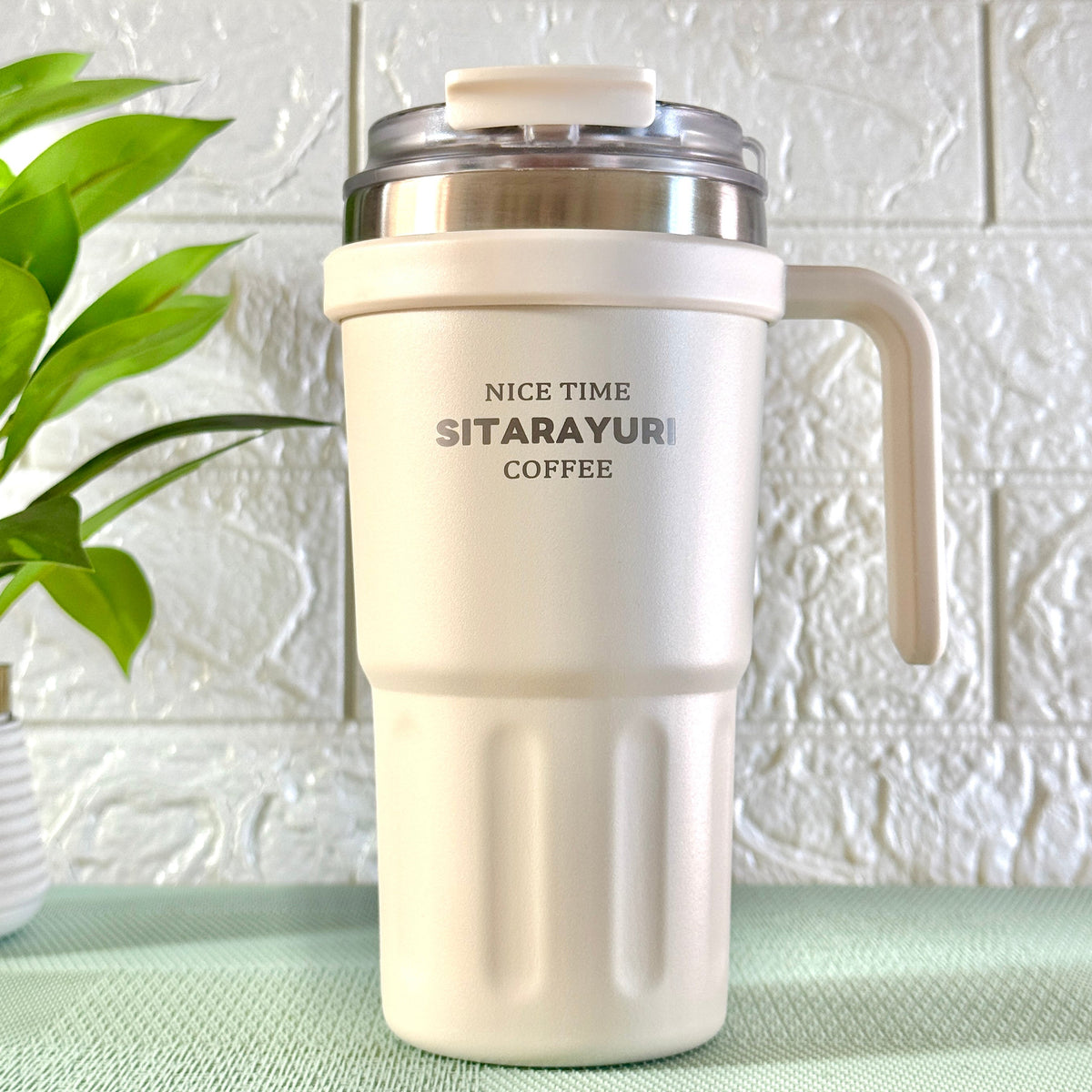 SITARAYURI 600ml handle tumbler in Off White